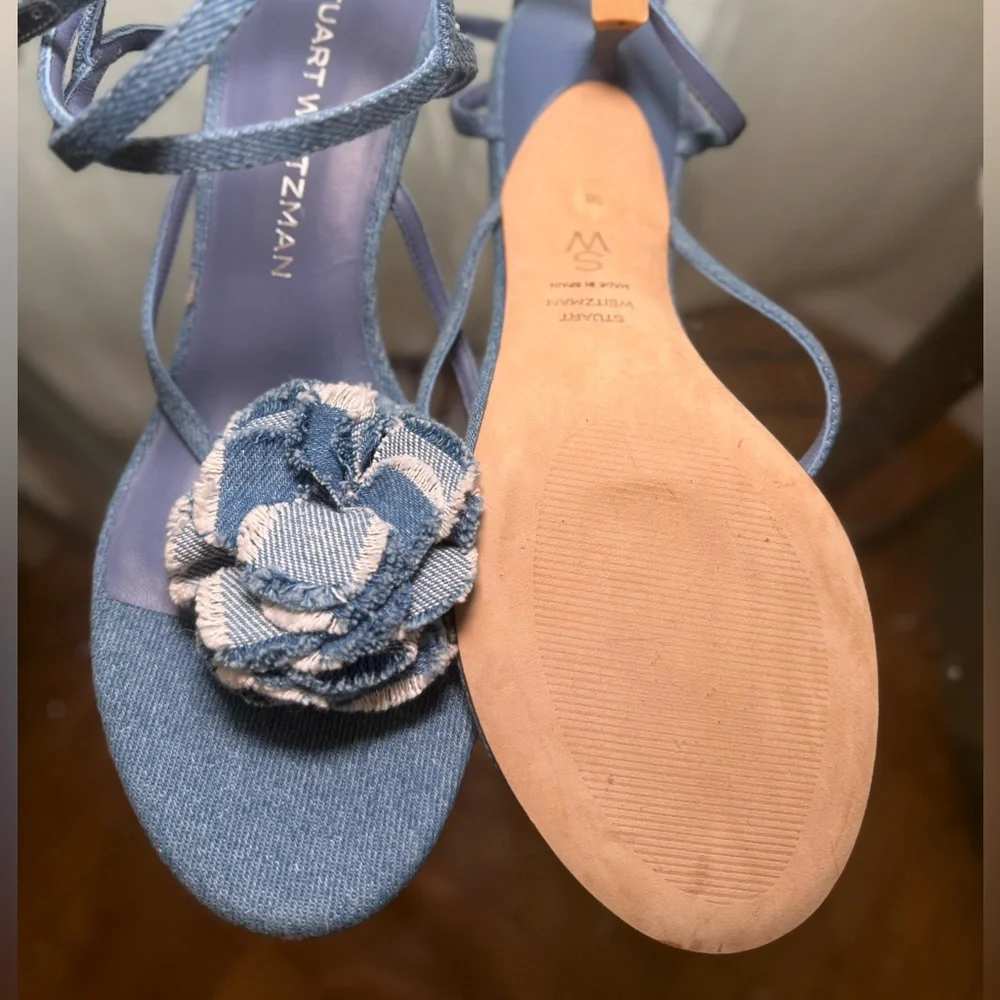 Stuart Weitzman Denim Sandals with Floral Detail - Picture 4 of 4